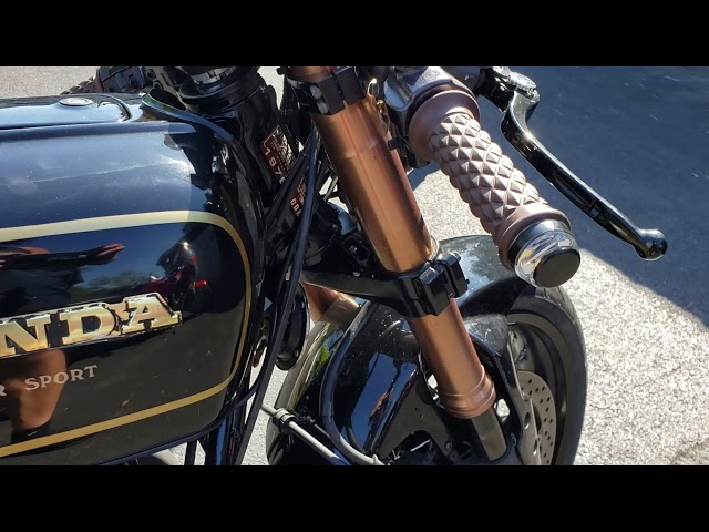 Honda CB750 four 1973 cafe racer & Goldilocks - YouTube Honda Cb750 Four 1973 Cafe Racer & Goldilocks - Youtube