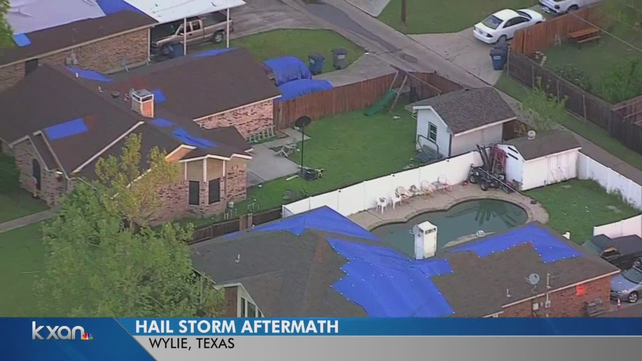 Softball size hail hits Dallas suburb of Wylie - YouTube