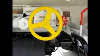 新車R2年　デュトロ4WD　極東3K2室Wリールローリー