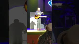 Theodis Ealey ~ Leaving the stage