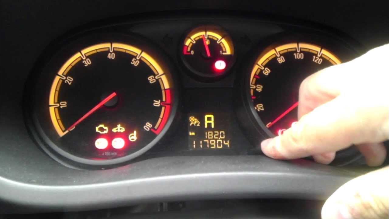 Опель корса 1.2 датчики где находится