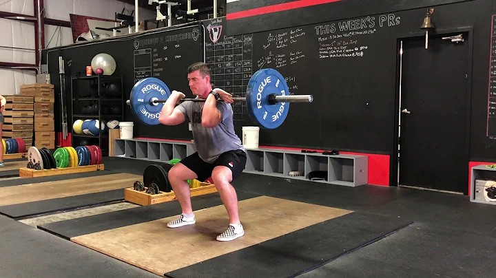 Hang Power Clean (Movement Demo)