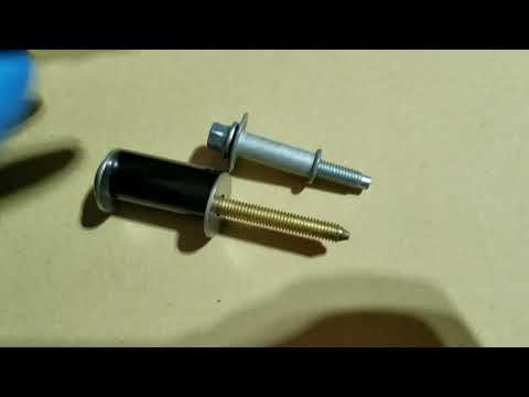 Ford Explorer intake manifold bolt snapped fix - YouTube