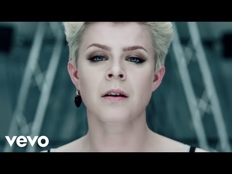 Robyn - Dancing On My Own