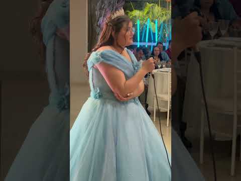 A emoção dela