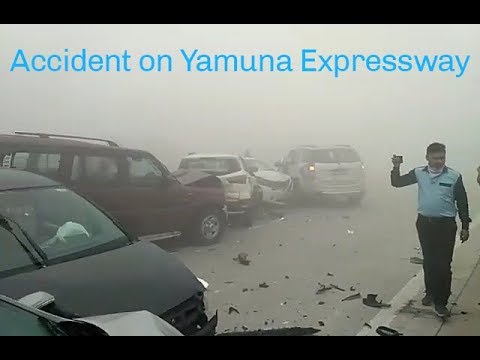 Worst Accident on Yamuna Expressway  due to dense fog and Smog | Drive and Ride safe Guys |