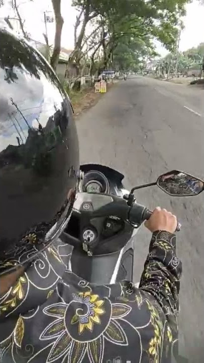 jalan sore dengan Nmax #short  #nmax #nmaxnations #yamaha #prolimanjoyo