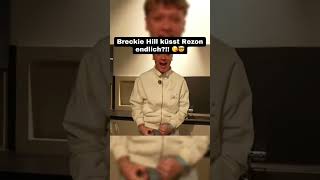 Breckie Hill Küsst Rezon Endlich