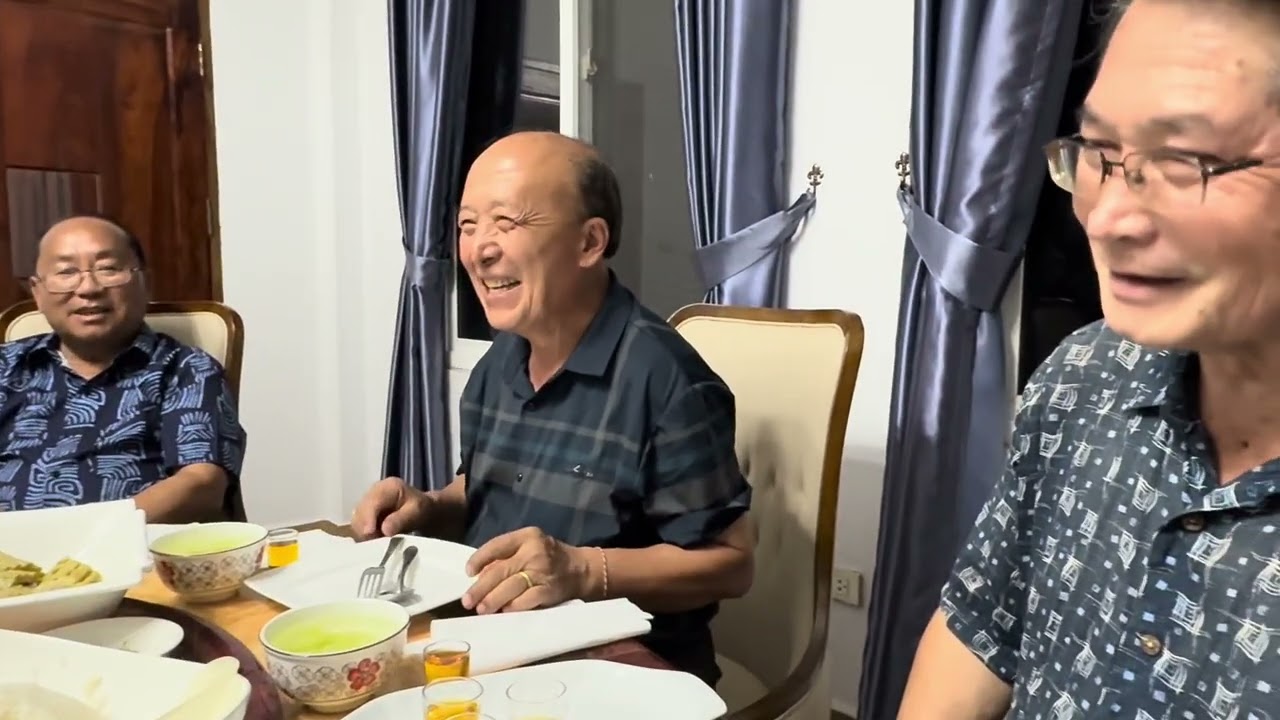 Hmoobmeskas lub tsev nyob Vientiane 