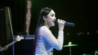 CAMELIA - ANA ARISTA - OM  DANISTA