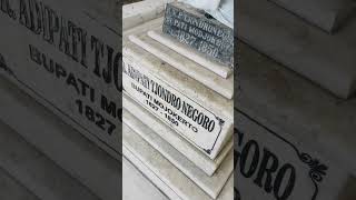 Download Lagu Makam Raden Adipati Tjondro Negoro MP3