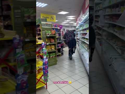 Бабушка приехала за