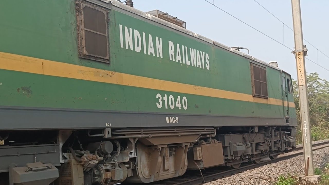 Wag9 powered Container Goods Train/ExploringmycountryIndia/Train Videos/Indian Railways/Travel/Wag9