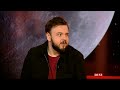 MOONFALL &amp; MARRY ME  John Bradley interview 2022 [ subtitled ]