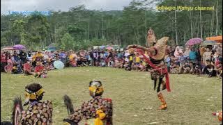 iring iringan d lanjut gelut Anoman vs barongan ebeg kmbp Majenang cilacap