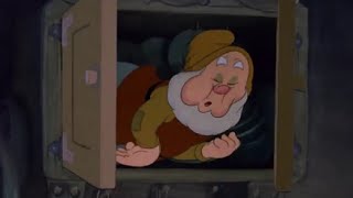 Neşeli Cüce - Başındaki Puşu Mudur (Pamuk Prenses) Resimi