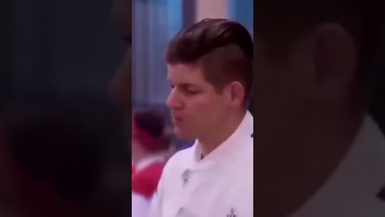 Gordon Ramsay yells "THIS RAW"!!! 