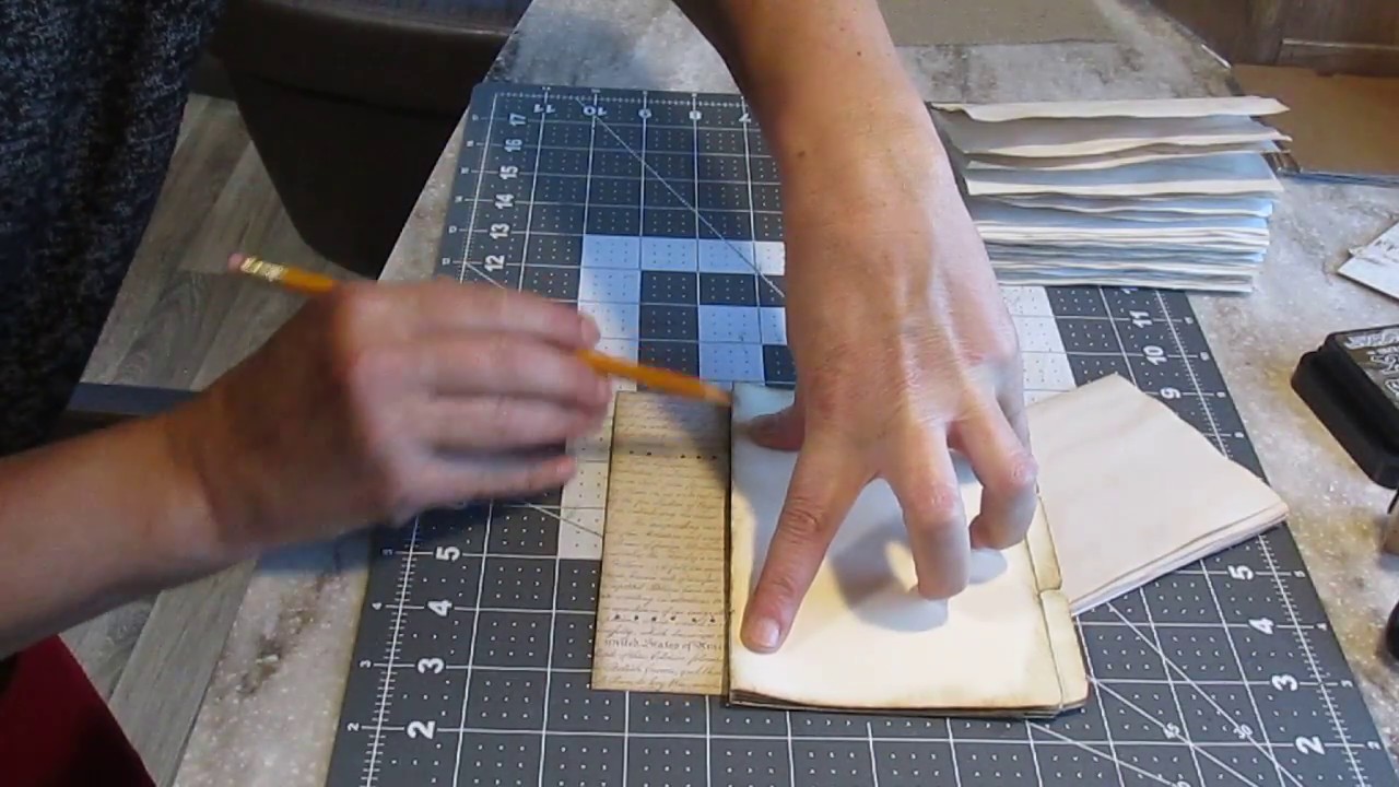 Tutorials scrapbooking. Mini journal album with file folders & signatures Part 2/3 scrapbooking tiendas