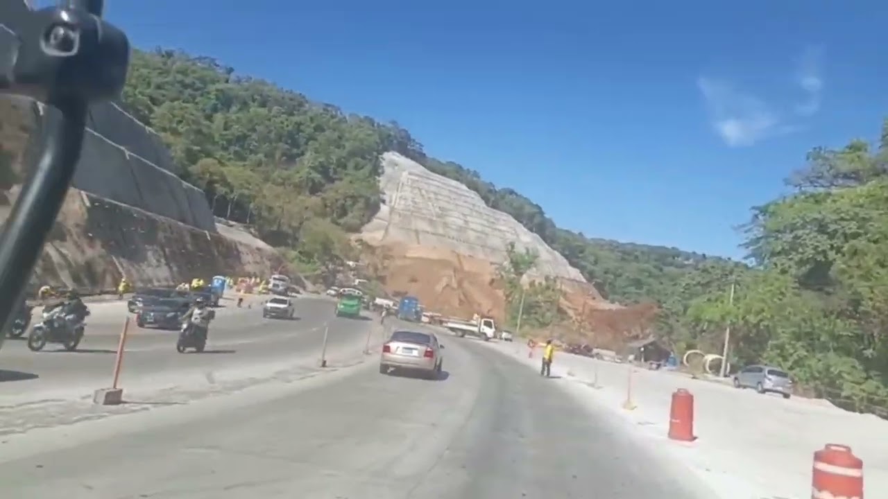 Un recorrido por la carretera los chorros  ￼