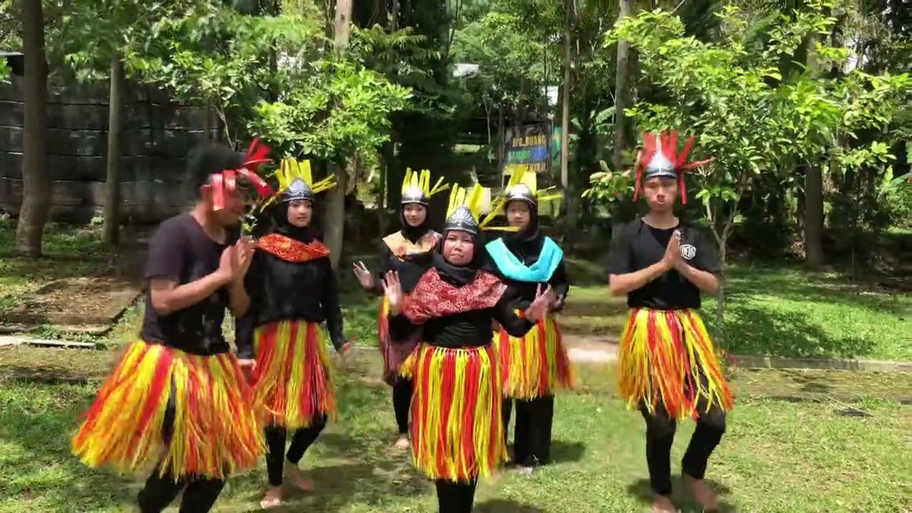TARI KREASI | KELOMPOK 2 || The Spirit Of Papua by Alffy Ref