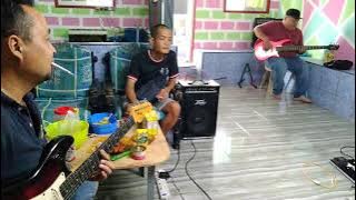 Download lagu Adong Belalai