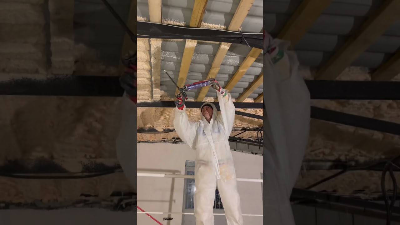 Designed to support warmth, stability, and long-term insulation performance 🌟