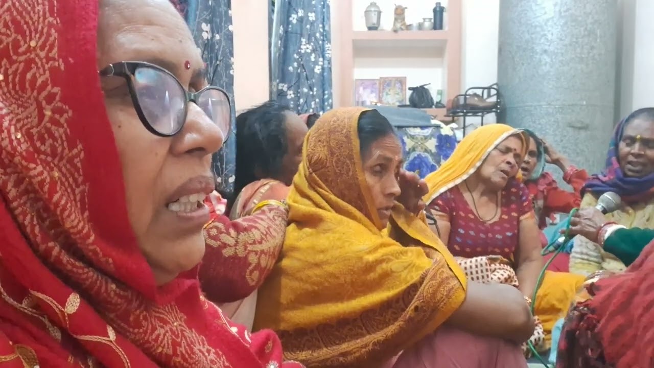 #शितलमायभजन 🌺अहे बहै पुरबैया झलर मैया 🌺हे शीतला पछिया बहय अनमोल 🌺#neelam @Myvlog4aLL #subscribe #lik