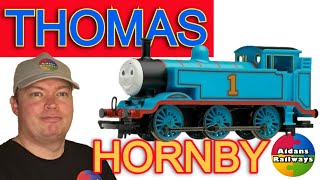 Hornby Ttte Thomas With Annie And Clarabel Models Reviewed