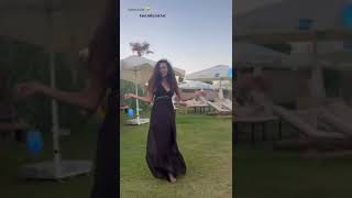 Ebru Şahin Dans Ediyor