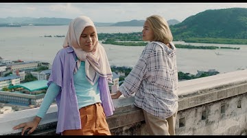 タイ南部の海辺の町　ふたりの女性が出会い、自然と惹かれあっていく　「今日の海が何色でも」予告