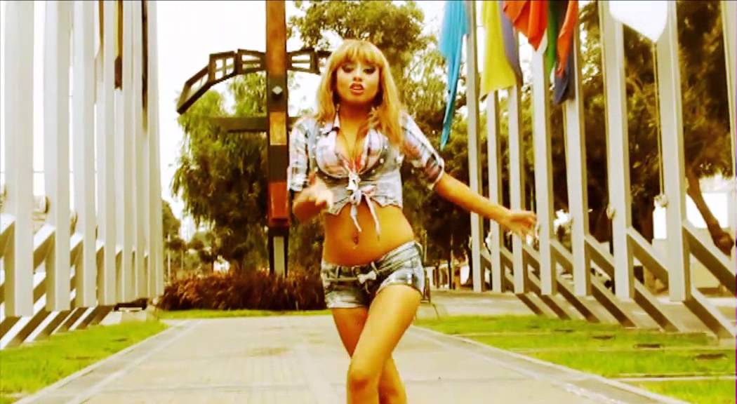 LAS WACHITURRAS de ROLY ORTIZ -- tu gatita -