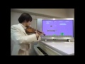 talento incredibile suona col violino tutto il primo livello di mario bros!