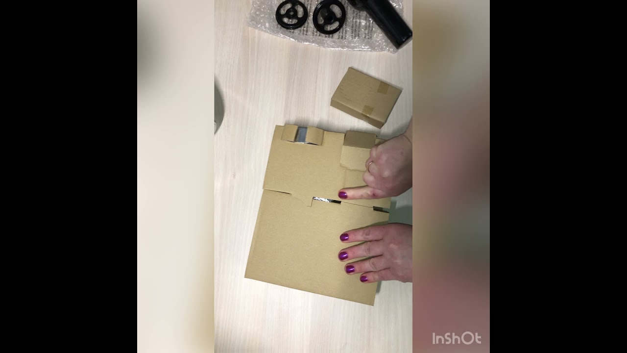 Розпакування насадки-мясорубки KENWOOD KAX950ME з Rozetka