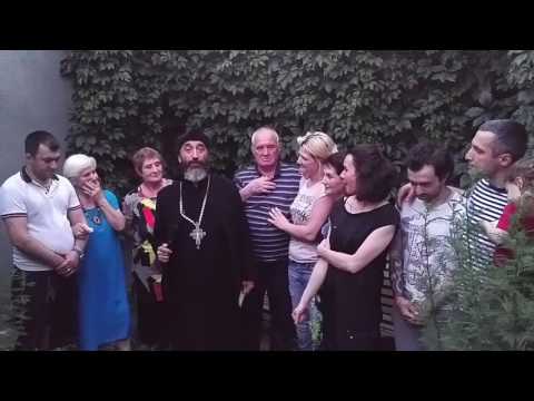 დეკანოზი გიორგი სხირტლაძე სახლის კურთხევა