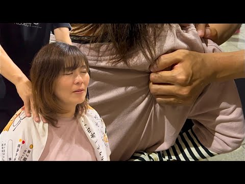 ASMR ガチガチ肩こり女性ドラマーに肩もみマッサージ！疲れてますね！ハンドマッサージも付けて完璧よ！