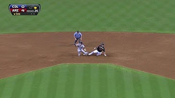 COL@ARI: Goldschmidt hustles for RBI double in third