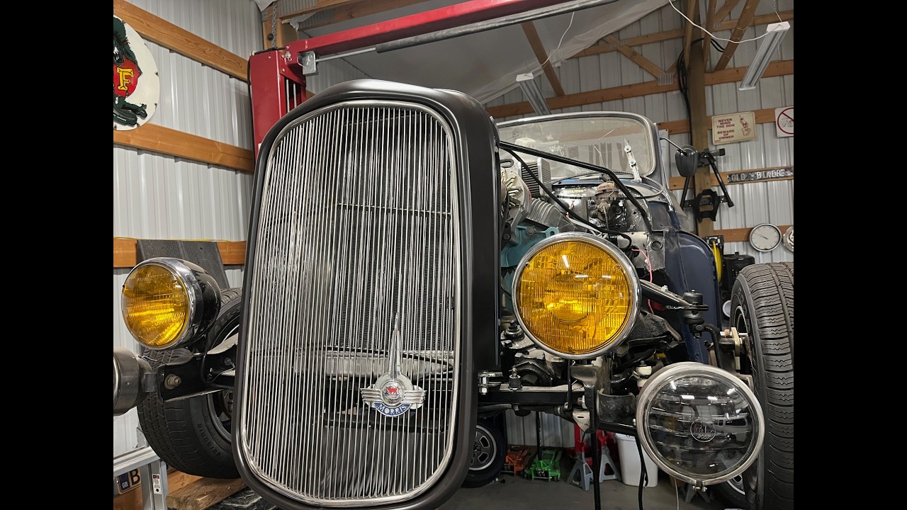 Dubious finally media blasts the 1960 Morris RatRod fenders, and paints the 1932 Ford grill shell.