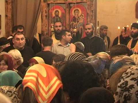 მამა იოანე ცხვირაშვილის დაკრძალვა