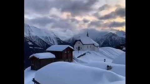 دقيقه.؟ اعتزل العالم ورفع صوت القراان. القارئ إسلام صبحي