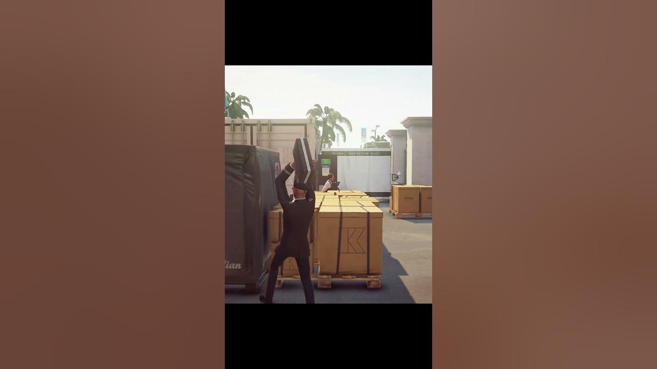 Gotta love the briefcase in Hitman 2 YouTube
