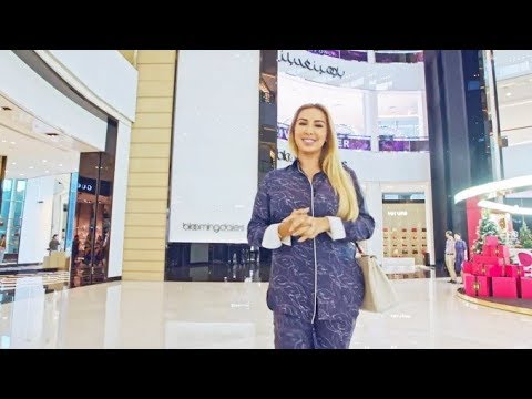 Joelle Answers Fashion Questions in 60 Seconds - Joelle Answers Fashion Questions in 60 Seconds