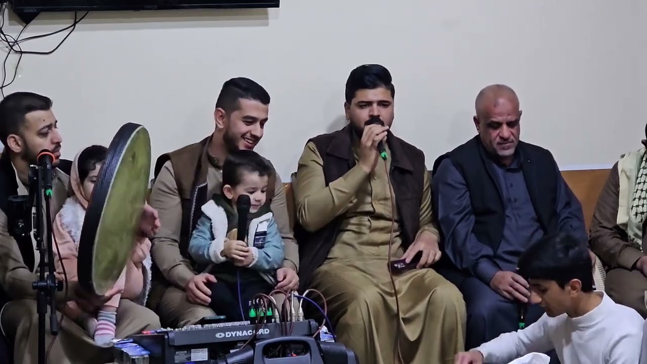 مجلس ذكر في دار ا الاخ ثابت حافظ احد اعضاء فرقة مداح الرسول♥ بحضور المبدع عبدالعزيز سامي 😍