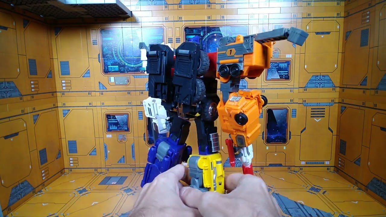 Fans Hobby MB-18 Energy Commander Combined Mode Transformation