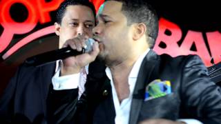 Hector Acosta - Me Duele La Cabeza - En Copacabana NYC 2-27-2013