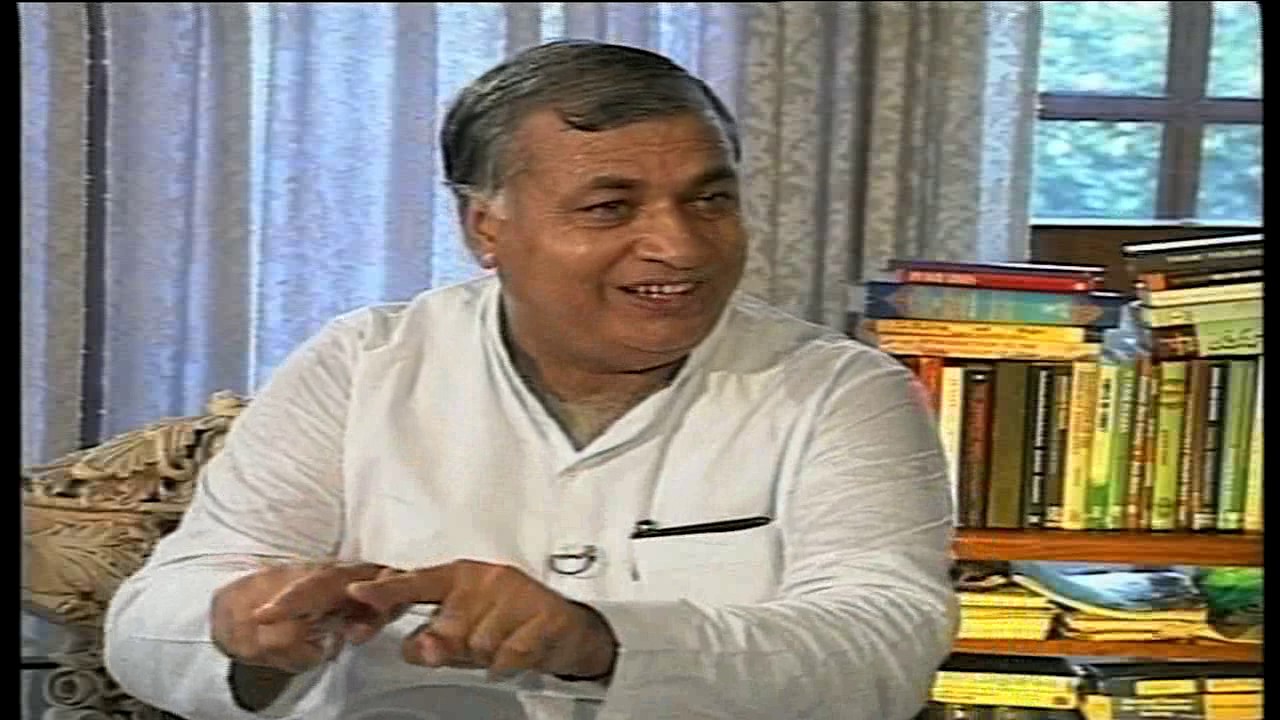 Rubaru: old interview Arif Mohammad Khan with Rajeev Shukla - YouTube