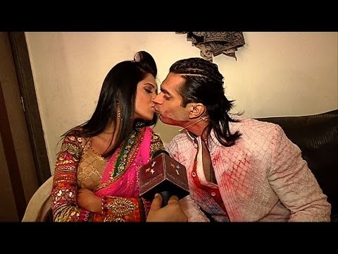 Karan Singh Grover and Jennifer Singh Grover on their 2nd Anniversary - Exclusive