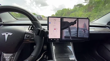 ¿Se puede ver Netflix en un Tesla mientras se conduce?