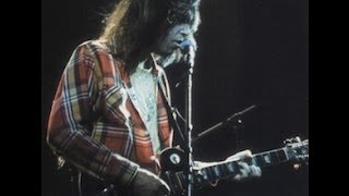 Neil Young w/ Crazy Horse - Down By The River (live version)