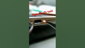 tháo ốc iphone toét