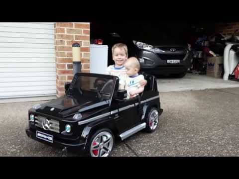 Jezza in the new fav toy his Mercedes AMG G55 Ride-On!!